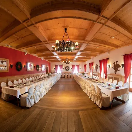 Hotel Zamek Bobolice *