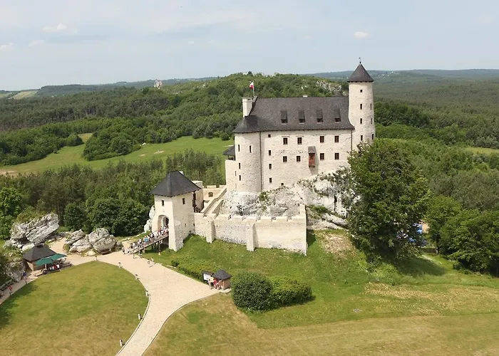 Zamek Bobolice Hotel Niegowa